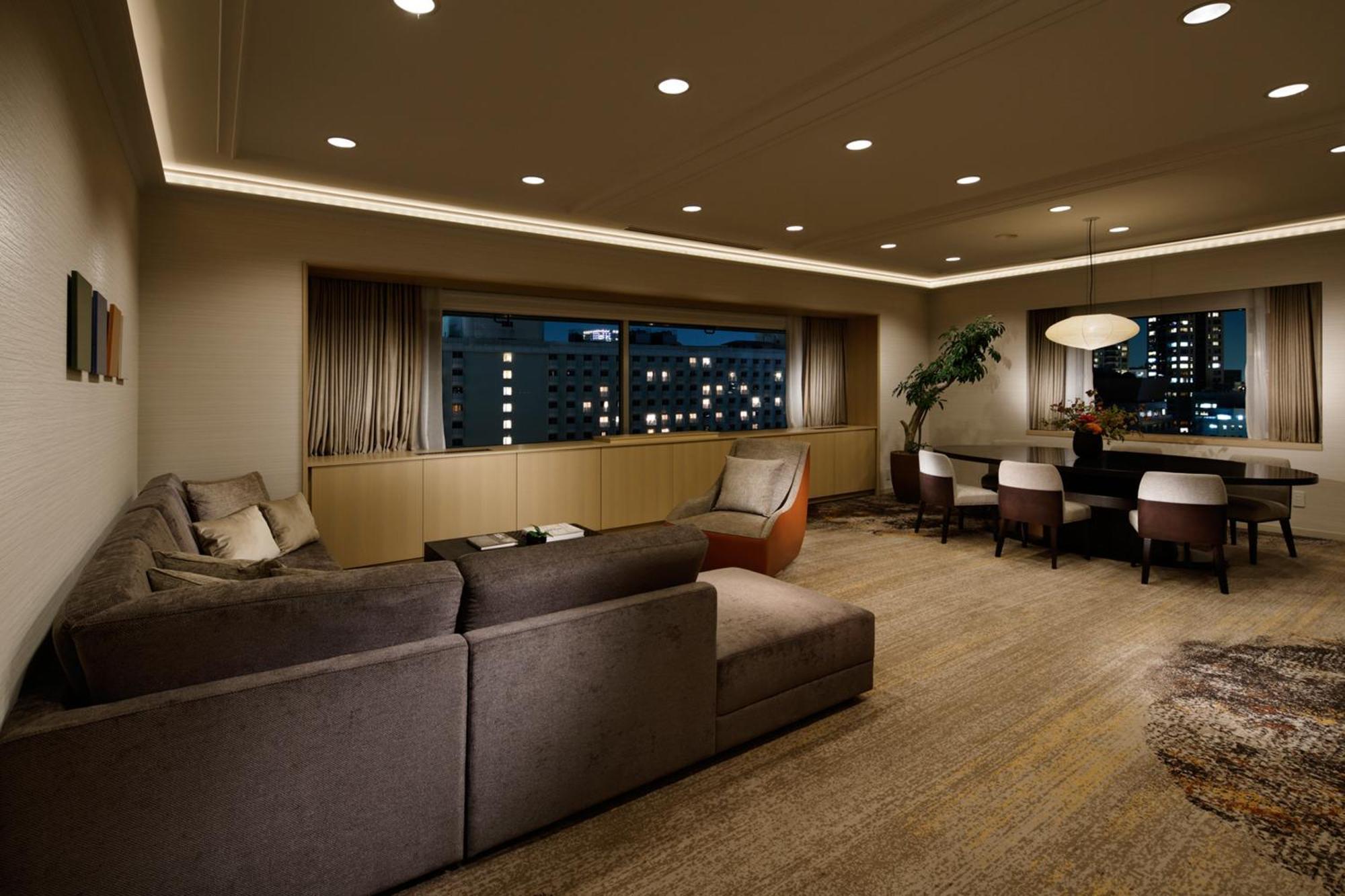 טוקיו Grand Prince Hotel Takanawa מראה חיצוני תמונה A living room with indirect lighting